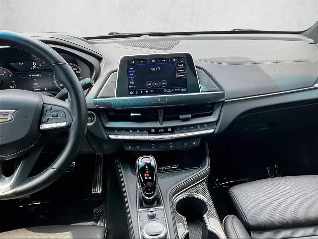 2023 Cadillac CT4 V
