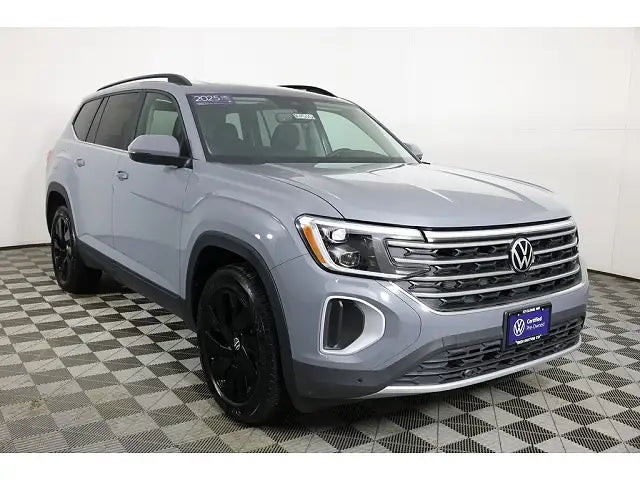 2025 Volkswagen Atlas SE w/Technology
