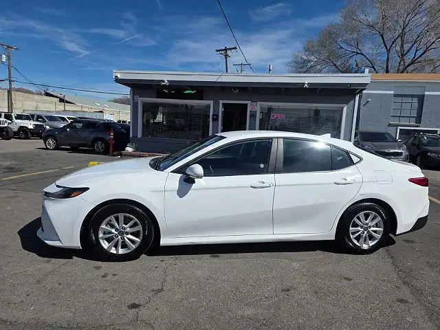 2025 Toyota Camry XLE