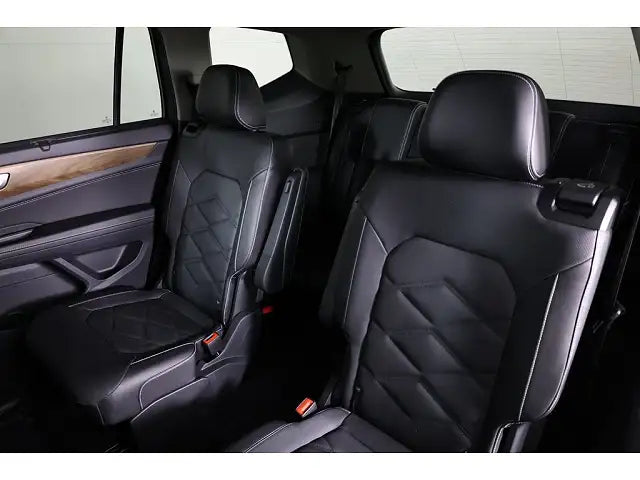 2025 Volkswagen Atlas SE w/Technology