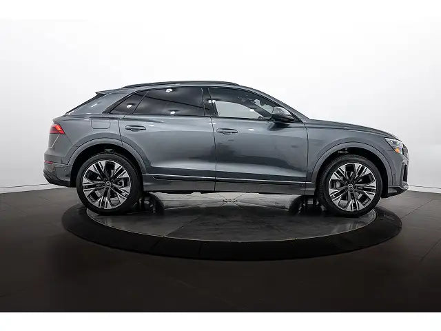 2025 Audi Q8 Premium Plus