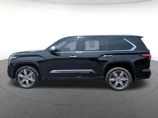 2024 Toyota Sequoia Capstone