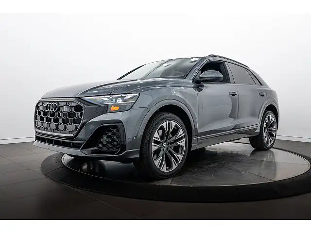 2025 Audi Q8 Premium Plus