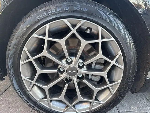 2023 Genesis G80