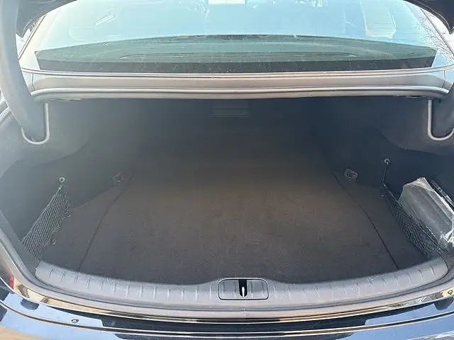 2023 Genesis G80