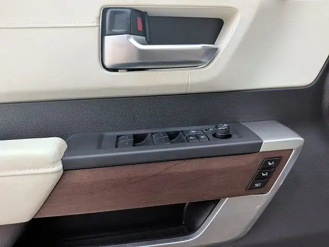 2024 Toyota Sequoia Capstone