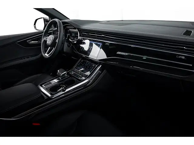 2025 Audi Q8 Premium Plus